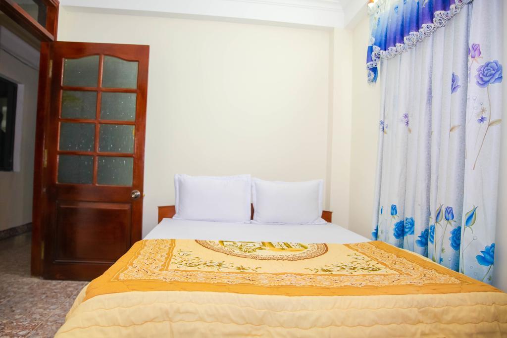 Thanh Linh Hotel Quy Nhon Buitenkant foto